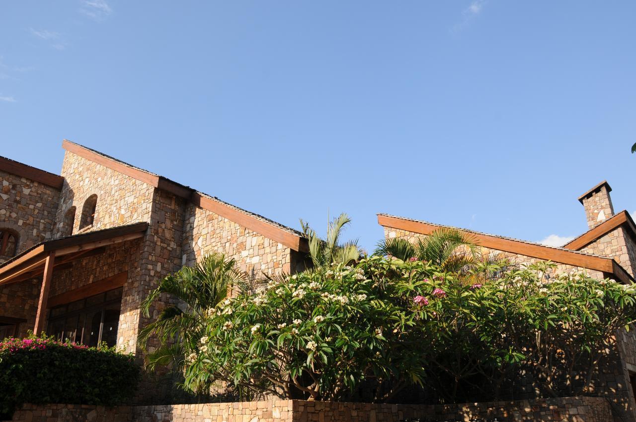 فندق Le Jardin Du Roy Ranohira المظهر الخارجي الصورة