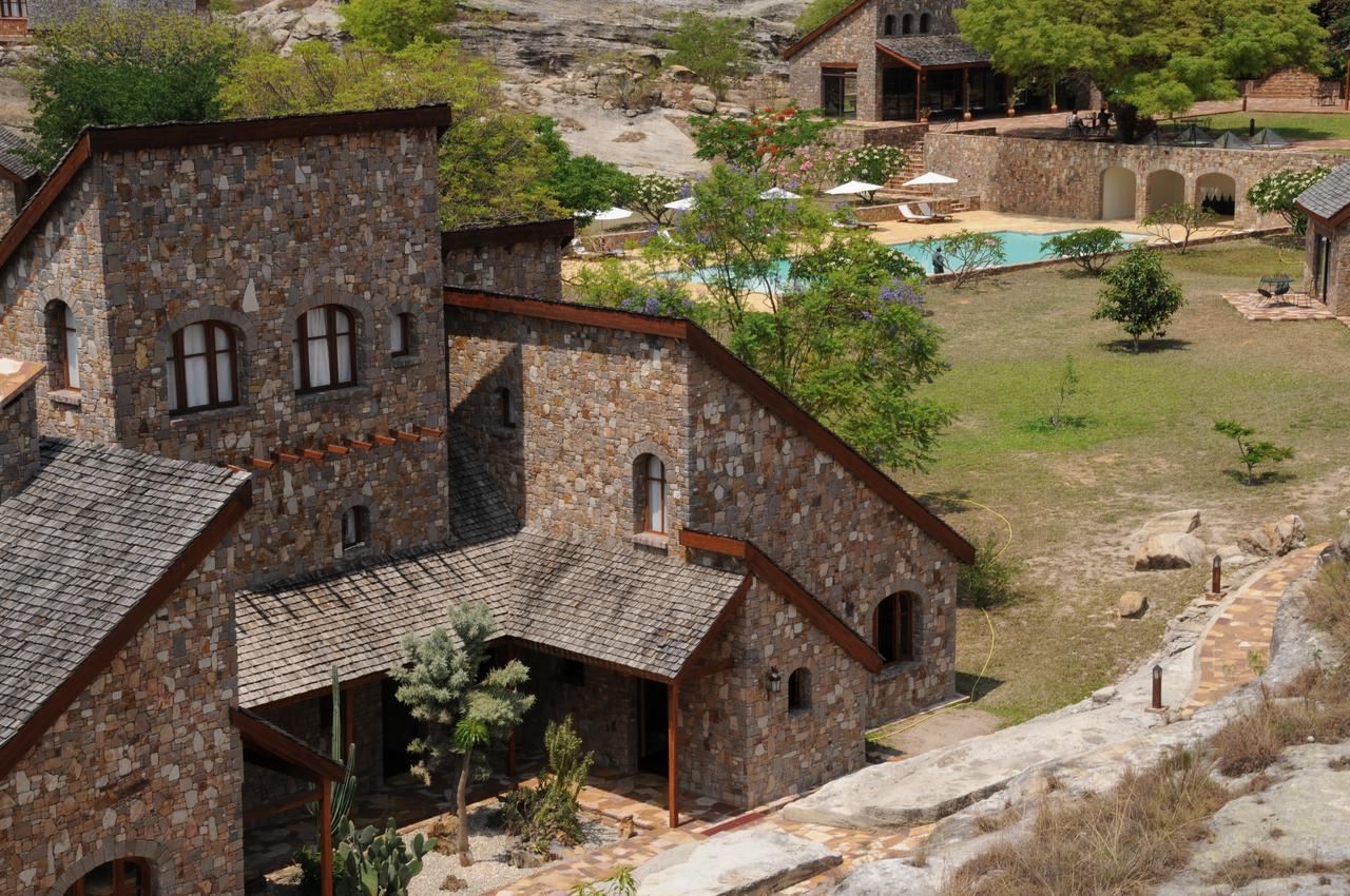 فندق Le Jardin Du Roy Ranohira المظهر الخارجي الصورة